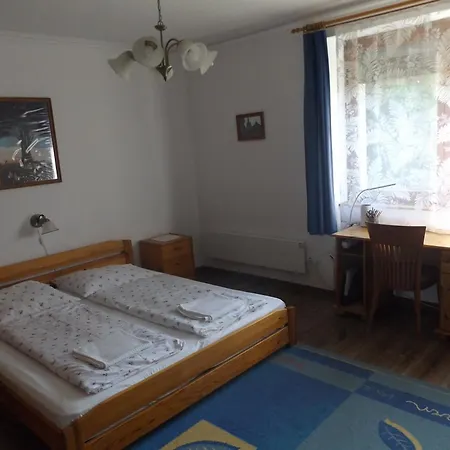 Almafas Jakuzzis Vendeghaz Orseg